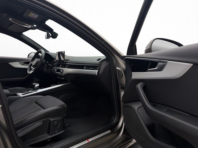 Audi A4 bild 28