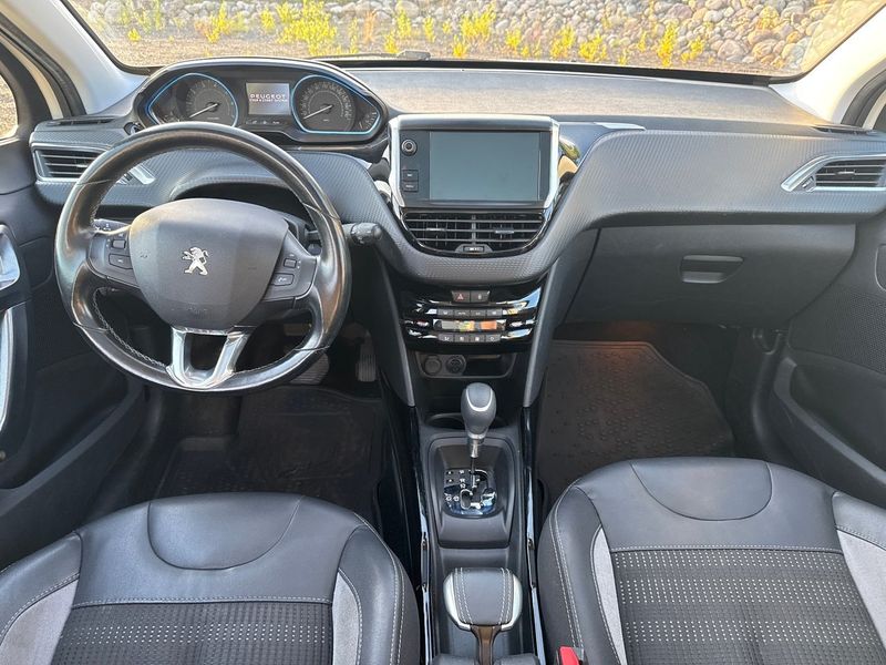 Peugeot 2008 bild 8