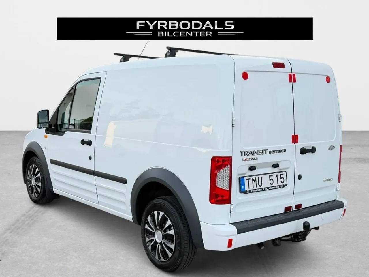 Vehicle image 7