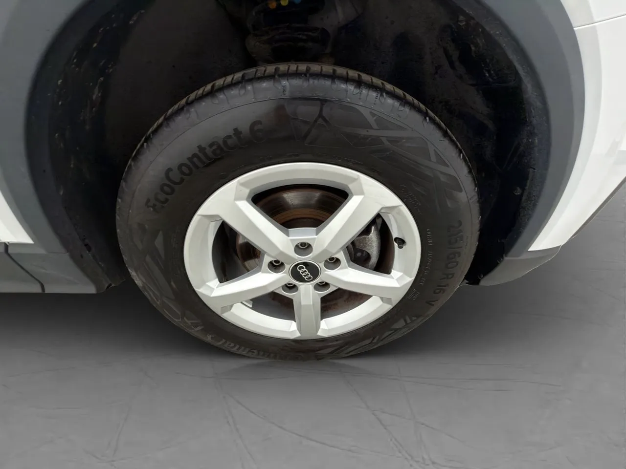 Vehicle image 31