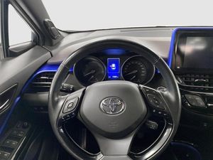 Toyota C-HR bild 8