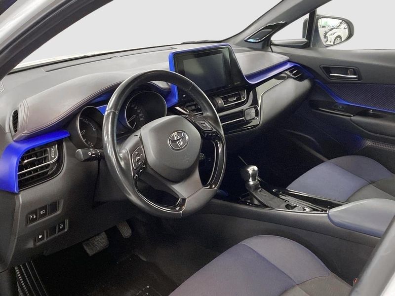 Toyota C-HR bild 12