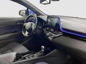 Toyota C-HR bild 4