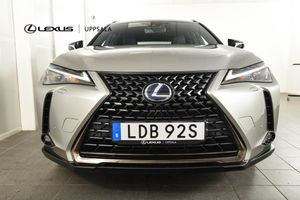 Lexus UX bild 4