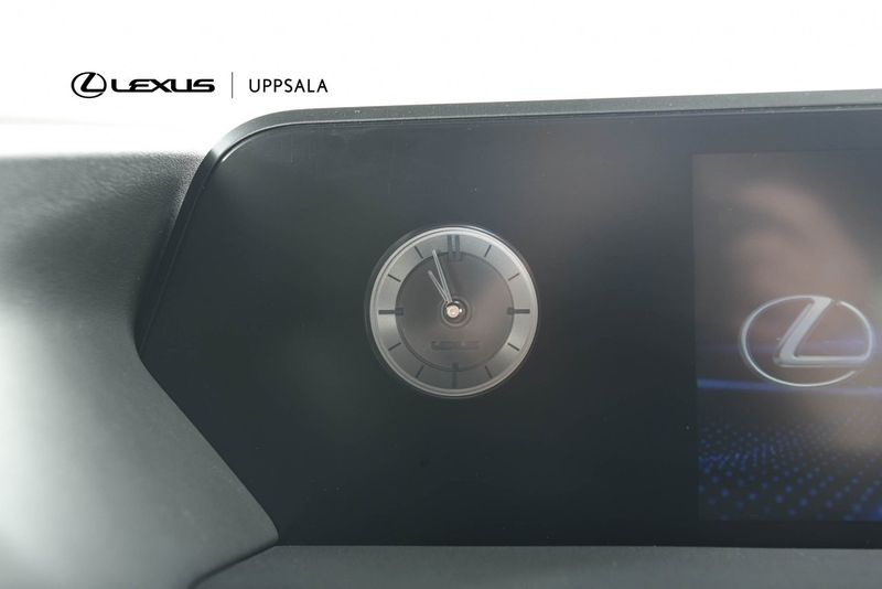 Lexus UX bild 14