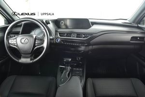 Lexus UX bild 7