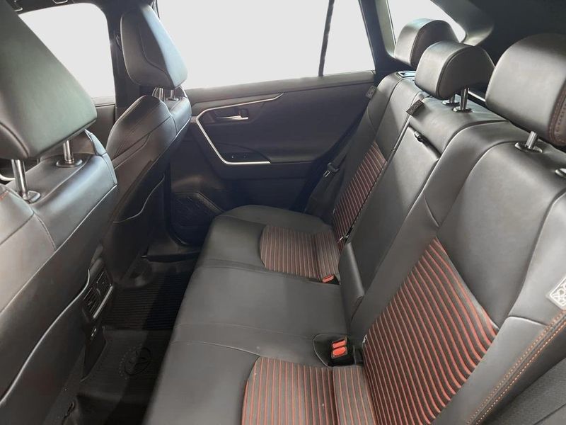 Toyota RAV4 bild 14