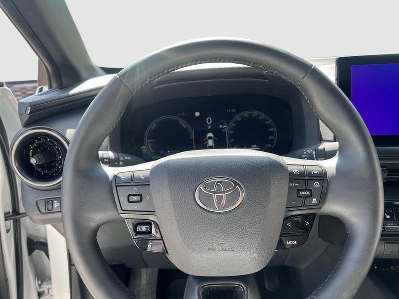 Toyota C-HR bild 8