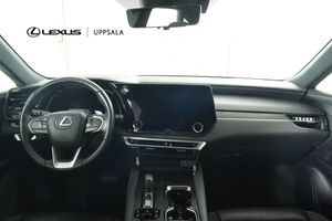 Lexus RX bild 8