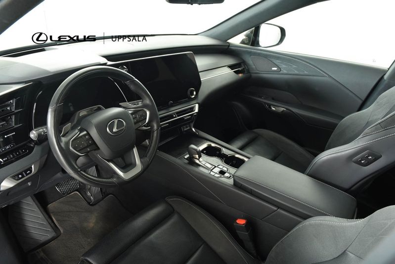 Lexus RX bild 6