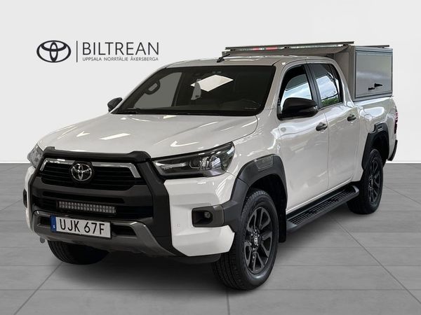 Toyota Hilux D-hytt 2.8 Invincible Komfortpaket Volymskåp Värmare - 2021