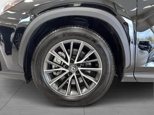 Lexus NX bild 16