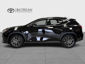 Lexus NX bild 2