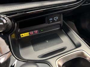 Lexus NX bild 12
