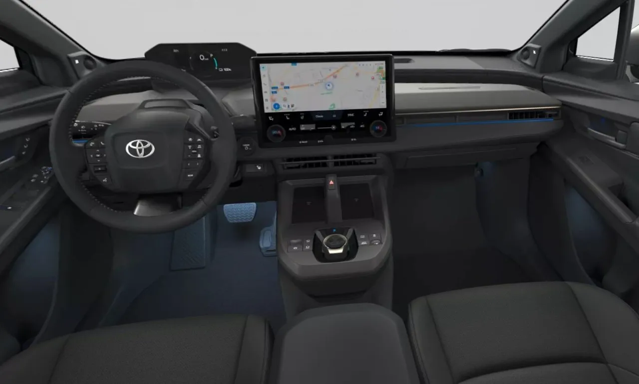 Vehicle image 3