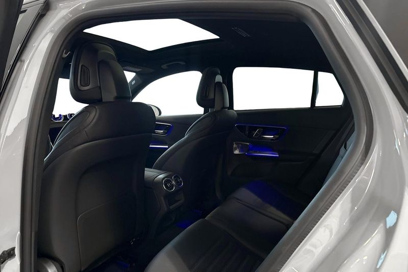 Mercedes GLC300 bild 9