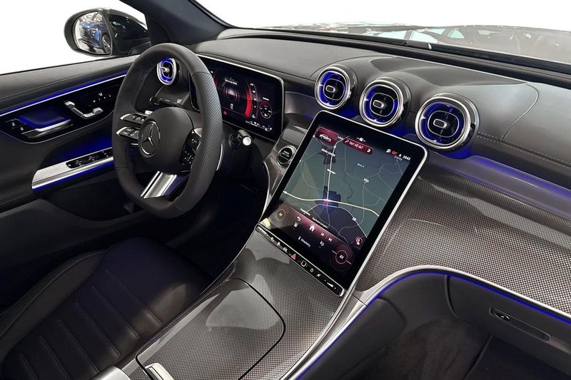 Mercedes GLC300 bild 10