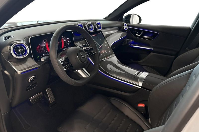 Mercedes GLC300 bild 7