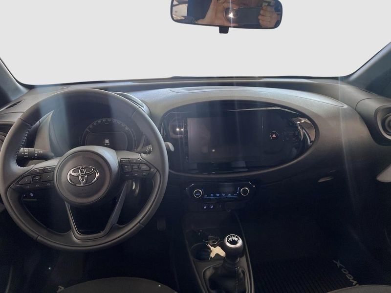 Toyota Aygo X bild 10