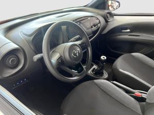 Toyota Aygo X bild 8