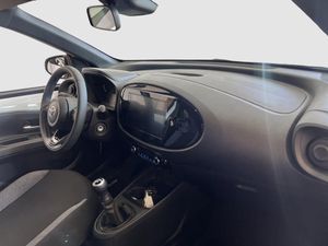 Toyota Aygo X bild 7