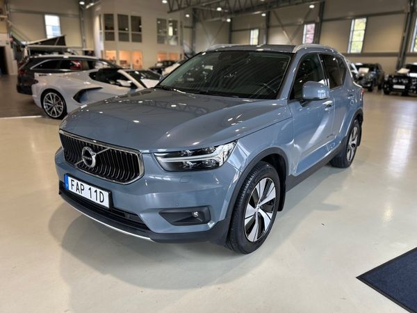 Volvo XC40 B4 AWD Geartronic Momentum Advanced SE BLIS/ H/K / Drag - 2021