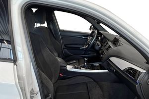 BMW 116 bild 14