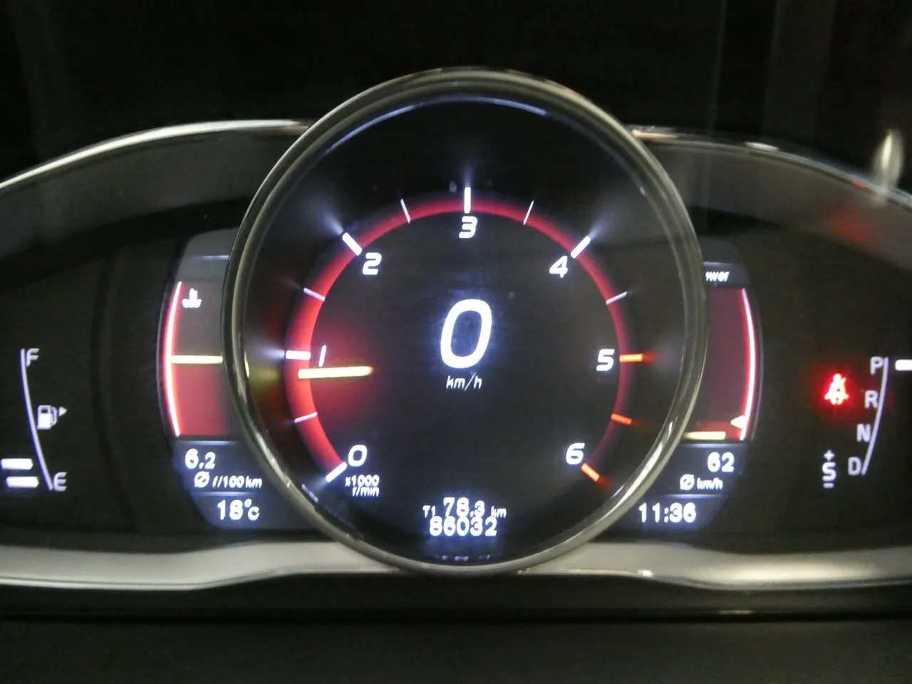 Vehicle image 17