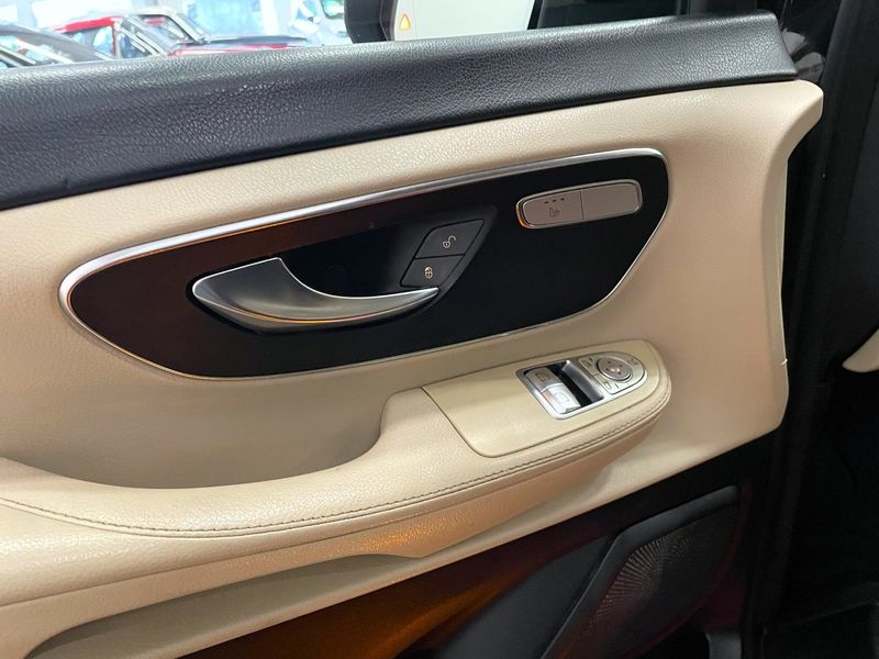 Mercedes V250 bild 16