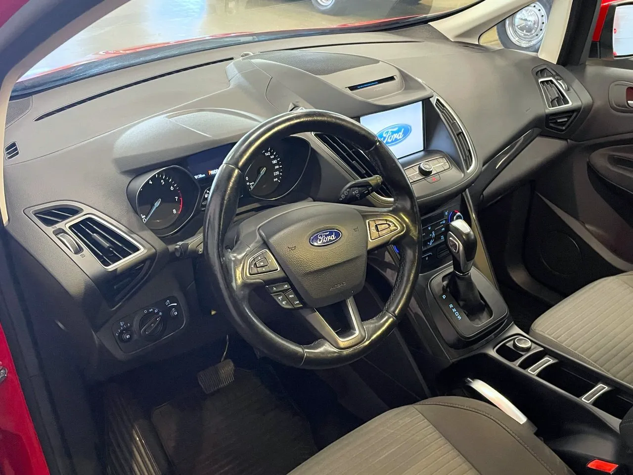 Vehicle image 7