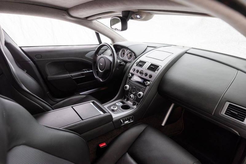 Aston Martin Rapide bild 31