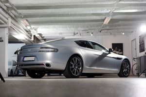 Aston Martin Rapide bild 7
