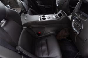 Aston Martin Rapide bild 26