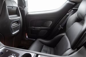 Aston Martin Rapide bild 32