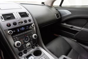 Aston Martin Rapide bild 21
