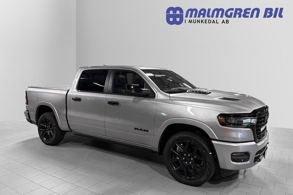 Dodge Ram Laramie Night 420HK Bakflip Ledramp 2516:-/skatt - 2025