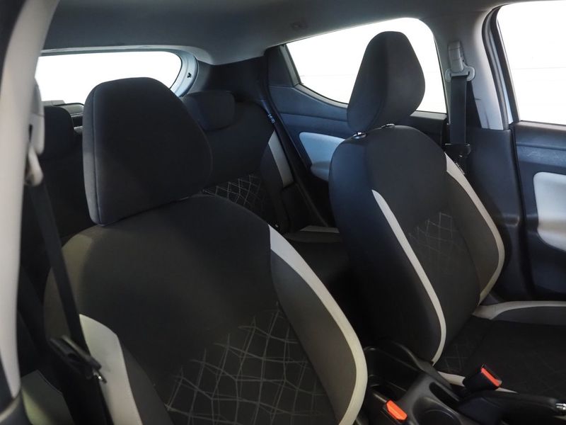 Nissan Micra bild 8