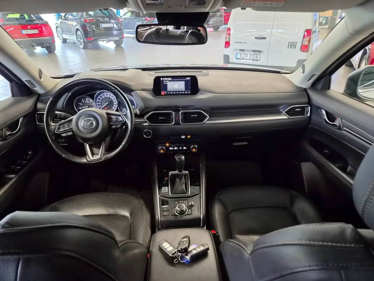 Vehicle image 8