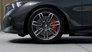 BMW i5 bild 7