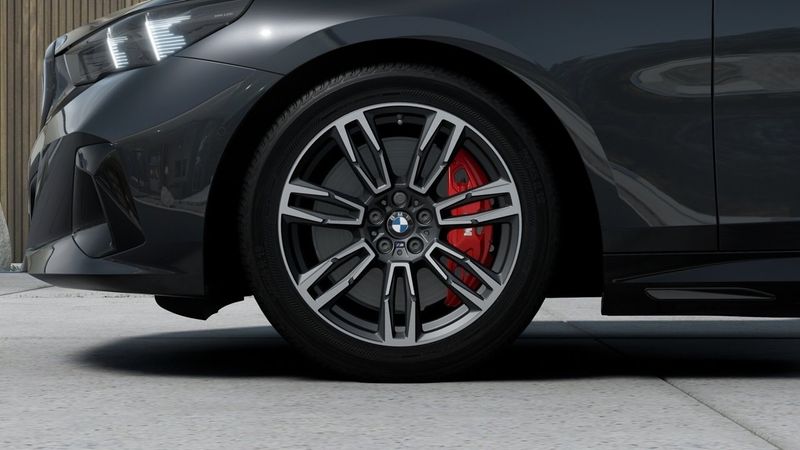 BMW i5 bild 7