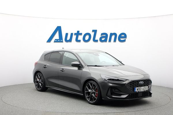 Ford Focus ST Bang & Olufsen, Kamera, BLIS, GPS, Revmatch 280hk - 2024