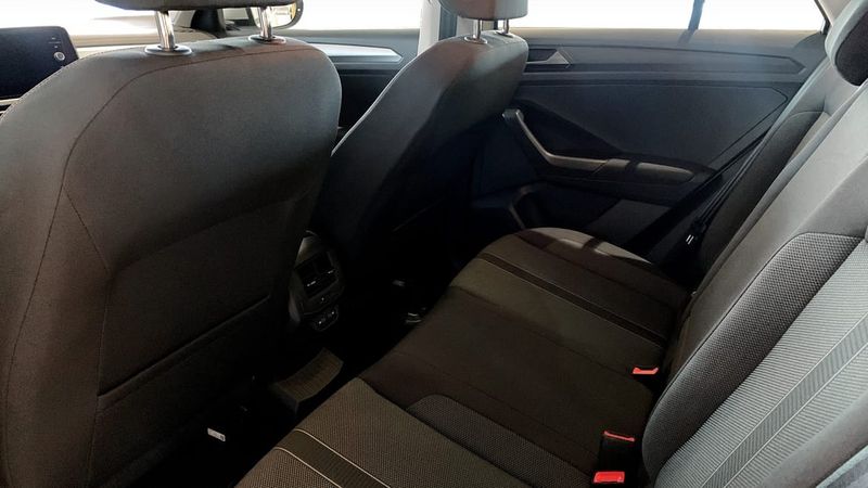 Volkswagen T-Roc bild 11
