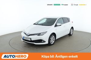 Toyota Auris bild 1
