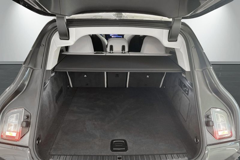 BMW iX bild 15