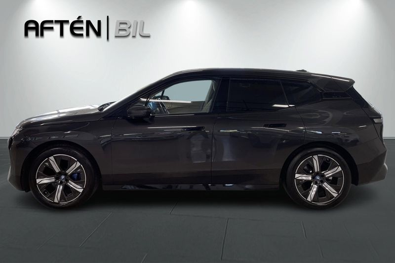 BMW iX bild 5