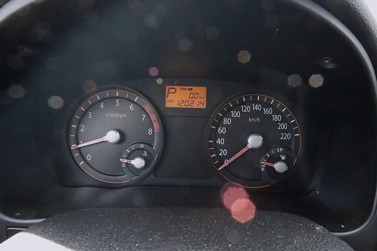 Vehicle image 17