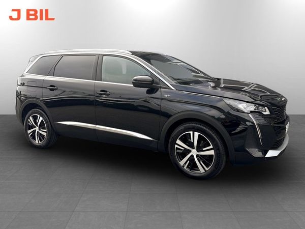 Peugeot 5008 GT 1.2 PT 130hk Aut 7-SITS B-KAMERA CARPLAY - 2023