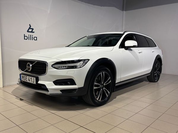 Volvo V90 Cross Country B5 AWD Diesel Advanced | B&W | Dragkrok | - 2021