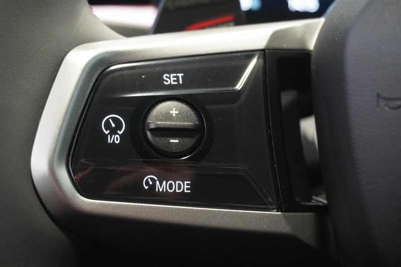 BMW i5 bild 14
