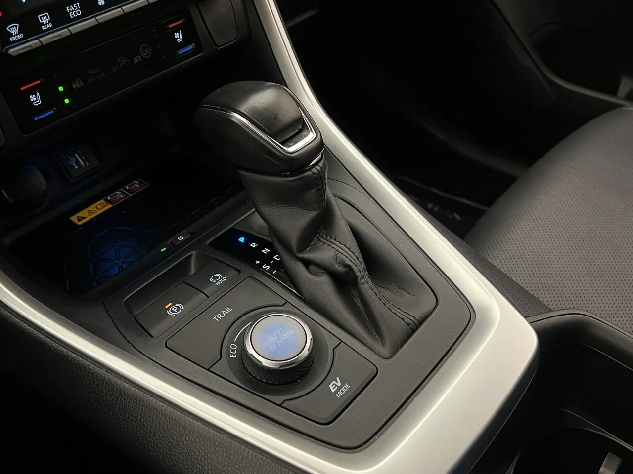 Vehicle image 22